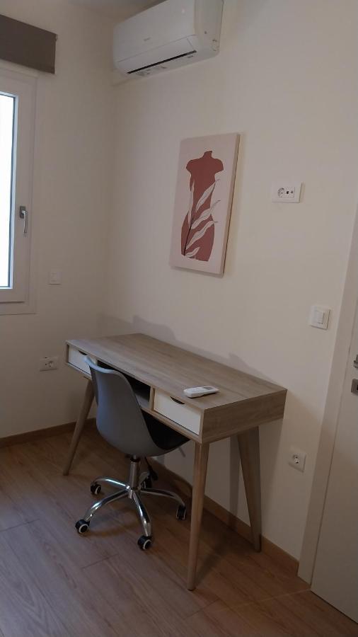 Uni Island - City Heart Suites Kandiye Dış mekan fotoğraf