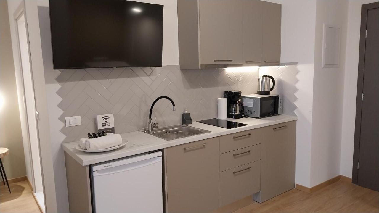 Uni Island - City Heart Suites Kandiye Dış mekan fotoğraf