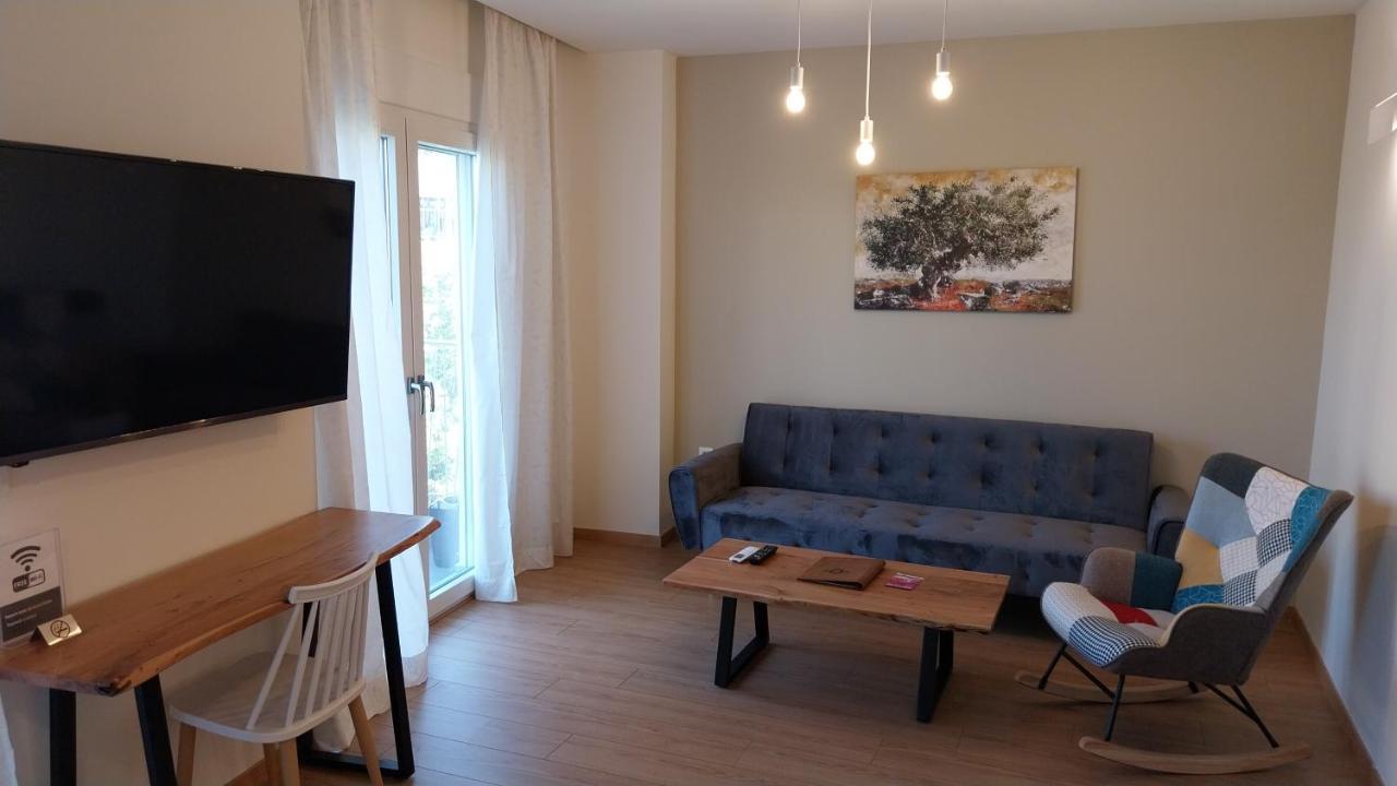 Uni Island - City Heart Suites Kandiye Dış mekan fotoğraf