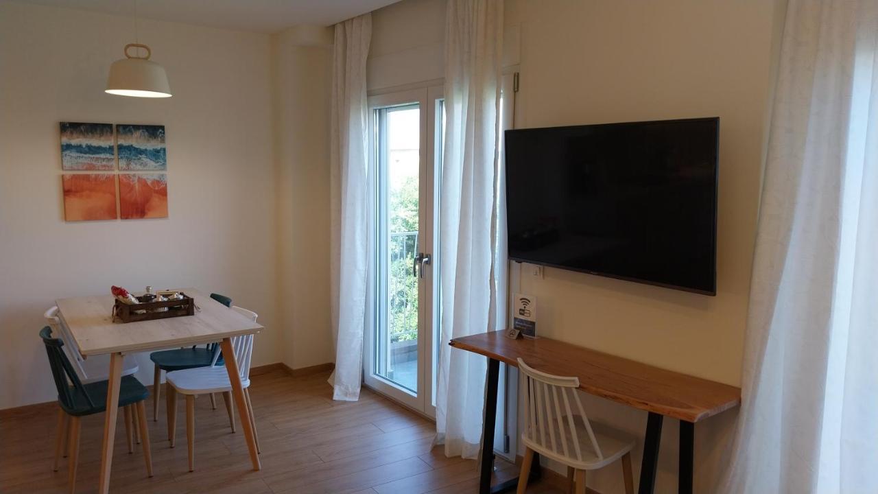 Uni Island - City Heart Suites Kandiye Dış mekan fotoğraf