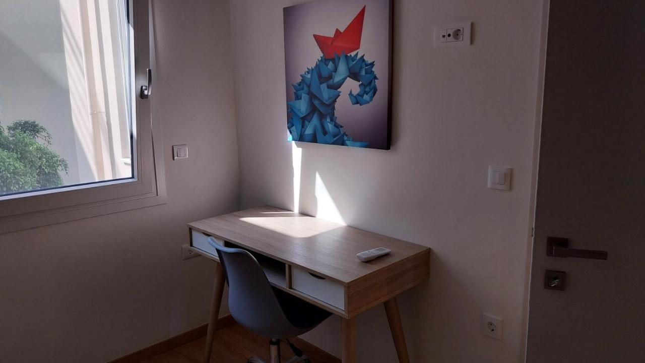 Uni Island - City Heart Suites Kandiye Dış mekan fotoğraf
