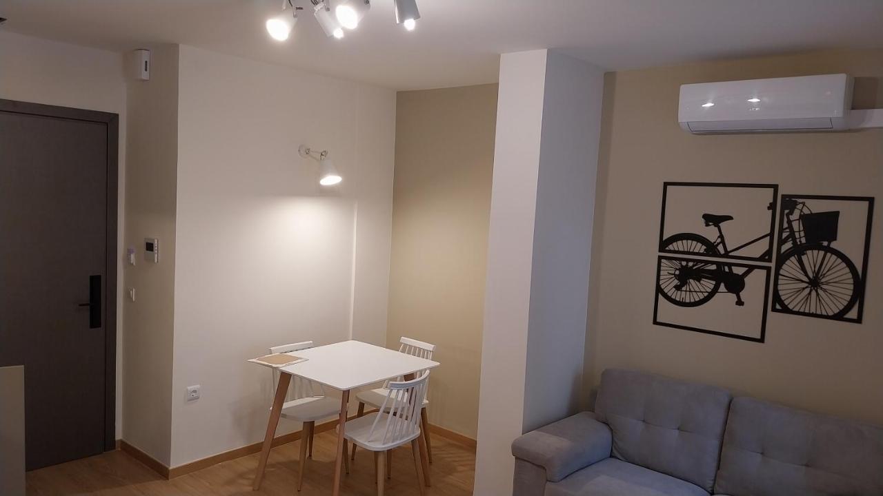 Uni Island - City Heart Suites Kandiye Dış mekan fotoğraf