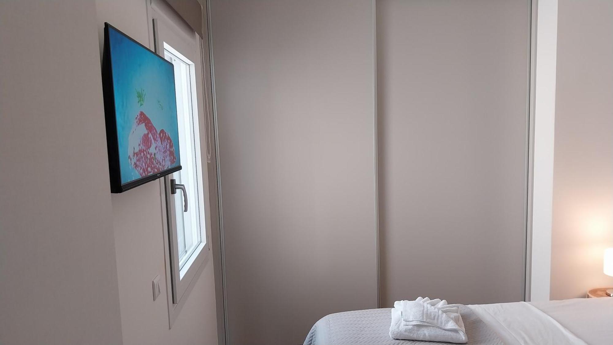 Uni Island - City Heart Suites Kandiye Dış mekan fotoğraf